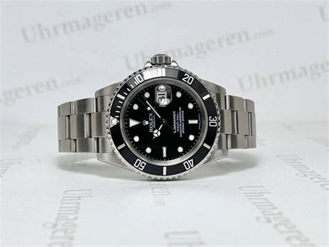 no holes submariner rolex|Rolex Submariner lug holes.